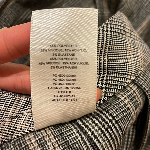 Aritzia Sunday Best Olive Mini Skirt - Picture 7 of 7